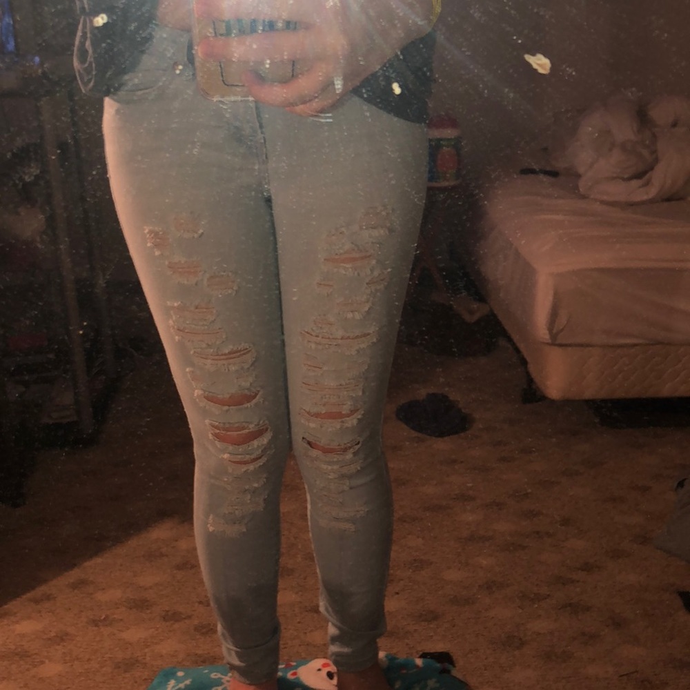 Ripped jeans